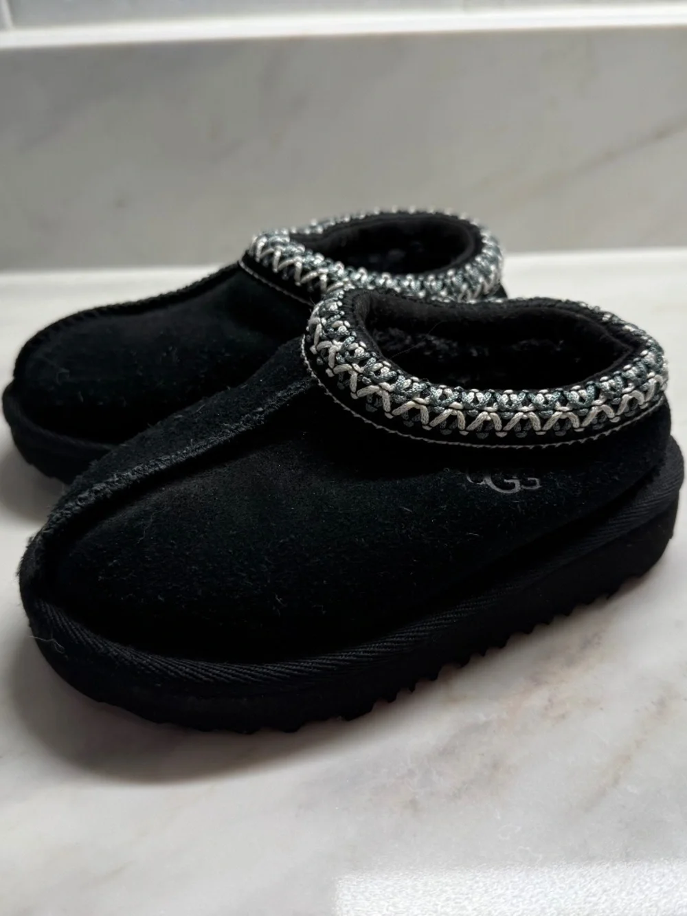UGG Black Kids Slip-On Clog with Silver Trim